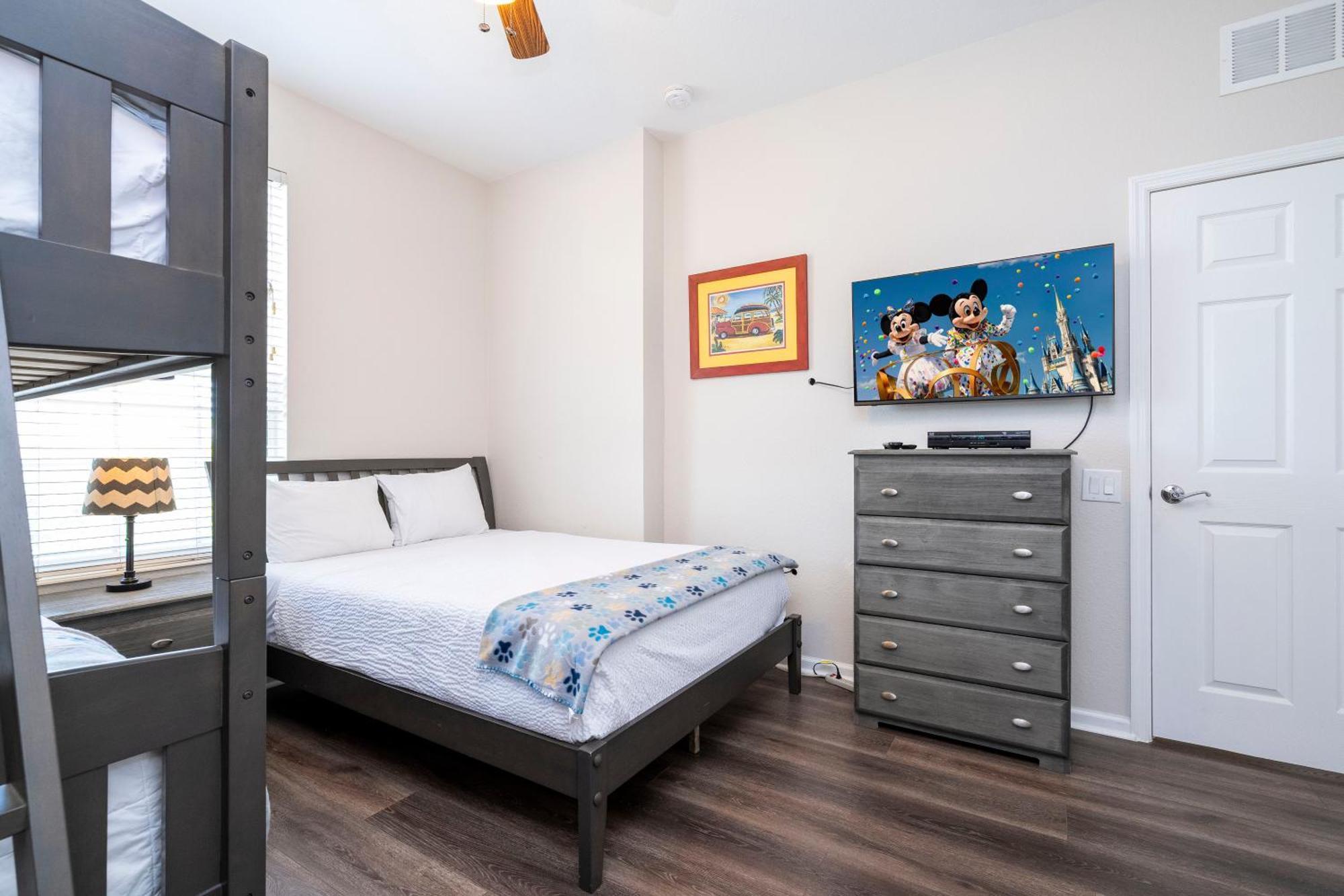 Location Location Orlando Resort Near All Parks! Int'L Dr ภายนอก รูปภาพ